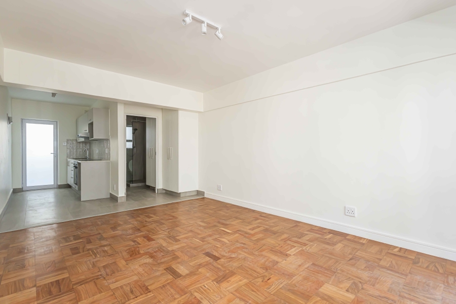 To Let 0 Bedroom Property for Rent in Sea Point Western Cape